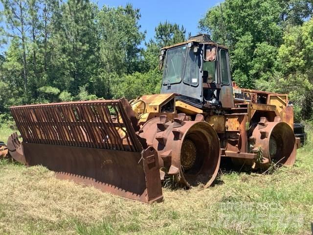 CAT 826G 土壤压实机