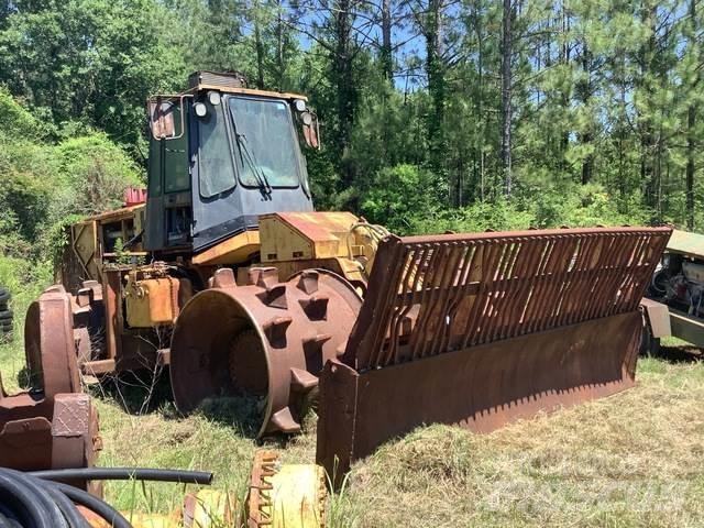 CAT 826G 土壤压实机