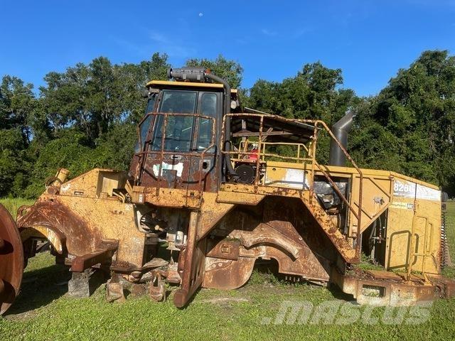 CAT 826G 土壤压实机