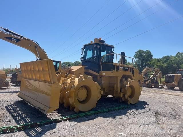 CAT 826H 土壤压实机