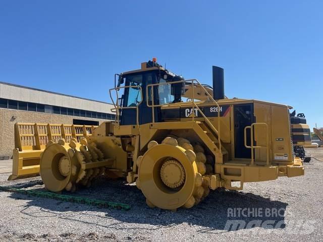 CAT 826H 土壤压实机