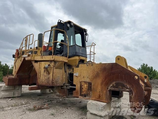 CAT 836G 土壤压实机