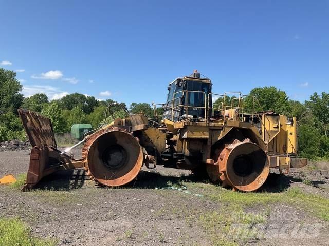 CAT 836G 土壤压实机