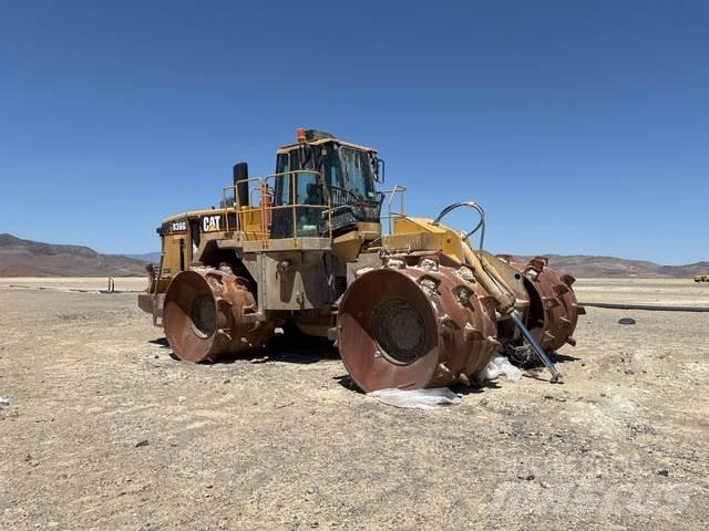 CAT 836G 土壤压实机