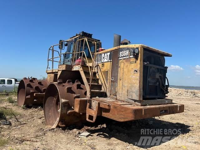 CAT 836H 土壤压实机
