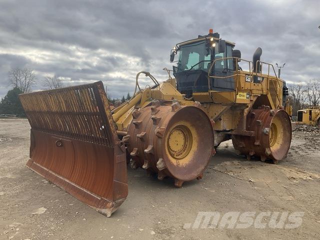 CAT 836K 土壤压实机