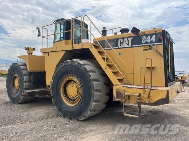 CAT 844H 轮式推土机