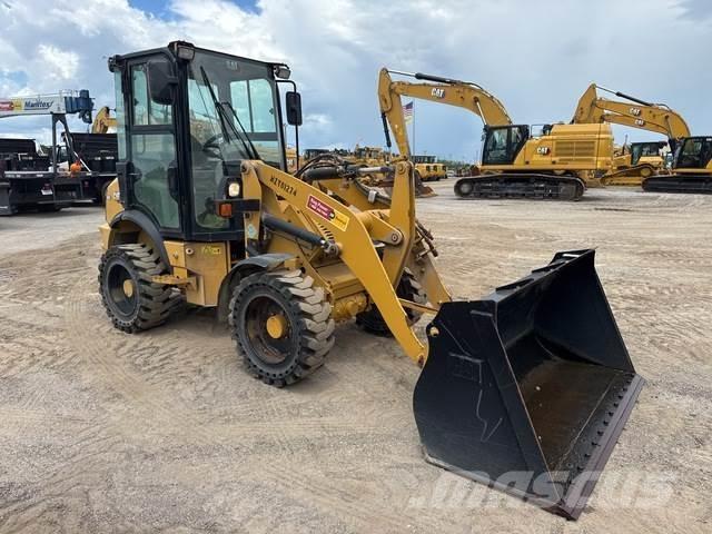 CAT 903D 轮式装载机