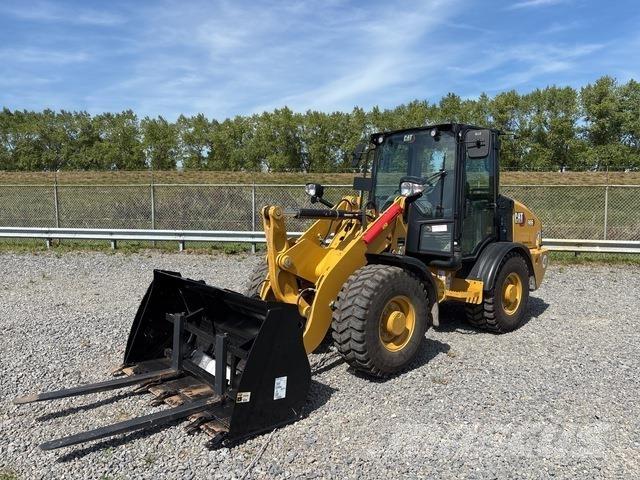 CAT 906 轮式装载机