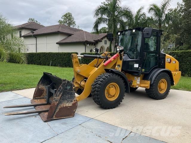 CAT 906 轮式装载机