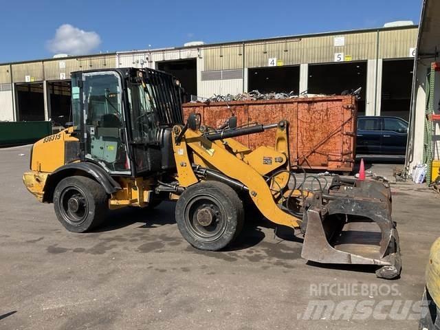 CAT 906H 轮式装载机