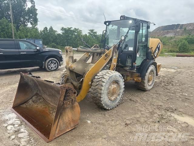 CAT 906H 轮式装载机