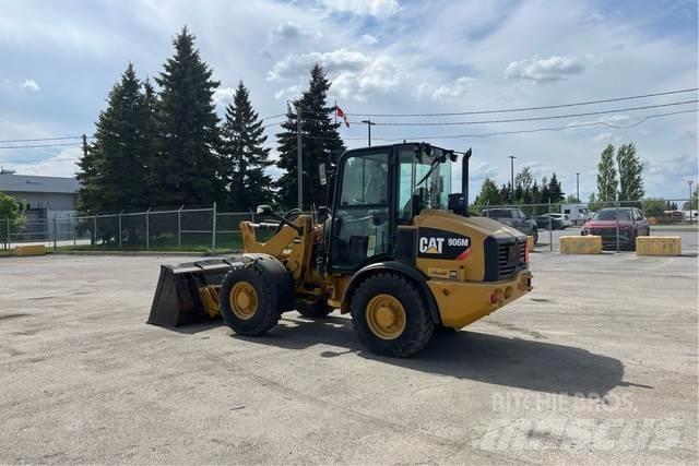 CAT 906M 轮式装载机