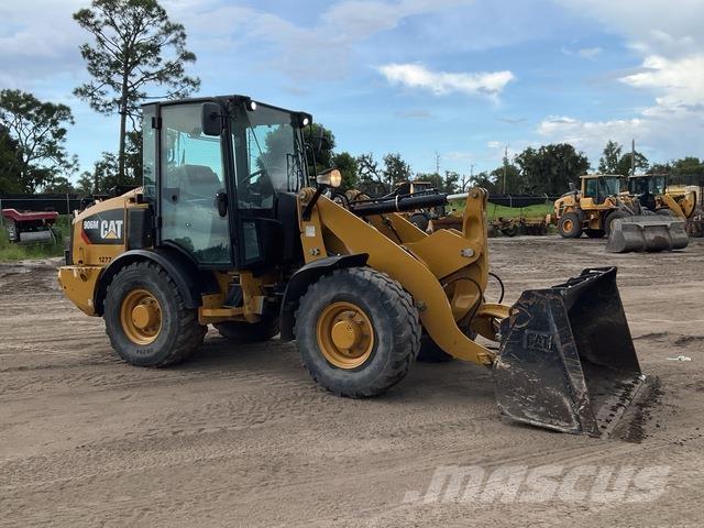 CAT 906M 轮式装载机