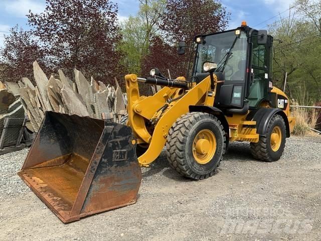 CAT 907H 轮式装载机