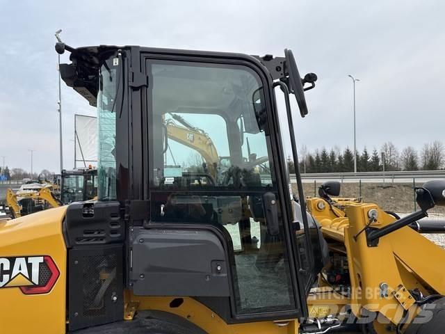 CAT 908 轮式装载机