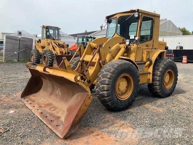 CAT 922B 轮式装载机