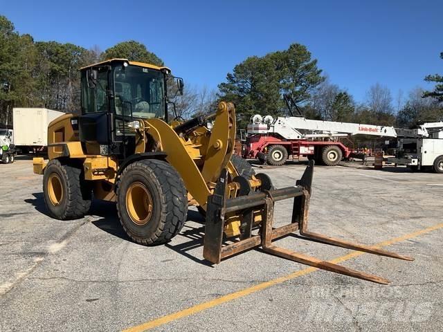 CAT 926M 轮式装载机