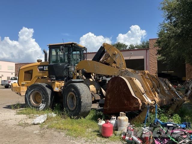 CAT 930M 轮式装载机