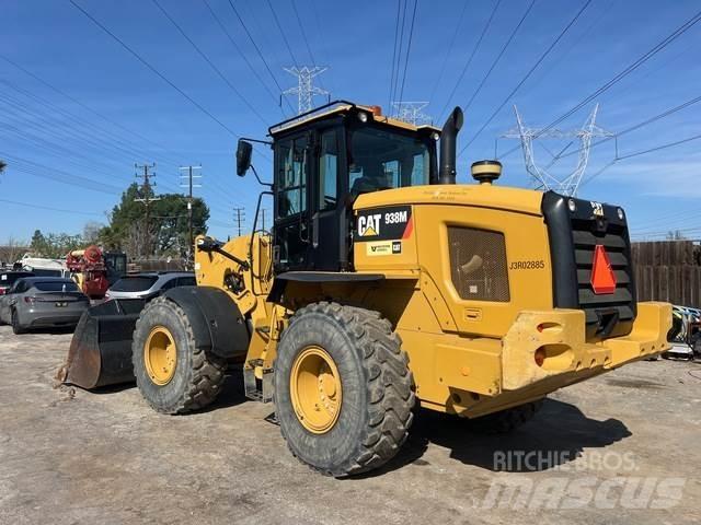CAT 938M 轮式装载机