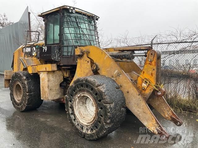 CAT 950M 轮式装载机