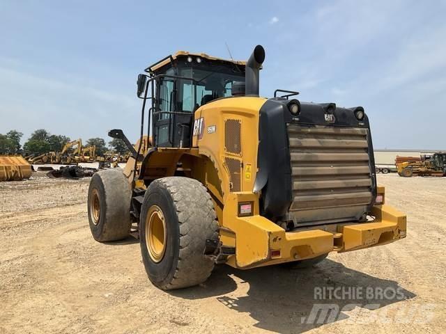 CAT 950M 轮式装载机