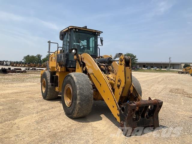 CAT 950M 轮式装载机
