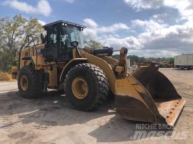 CAT 966 轮式装载机