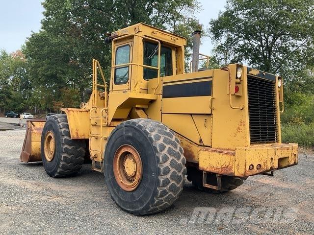 CAT 966D 轮式装载机