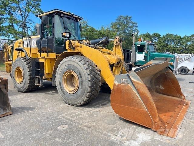 CAT 966K 轮式装载机