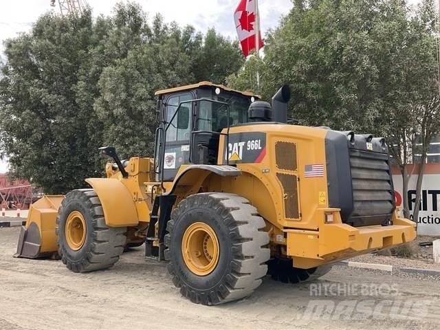 CAT 966L 轮式装载机