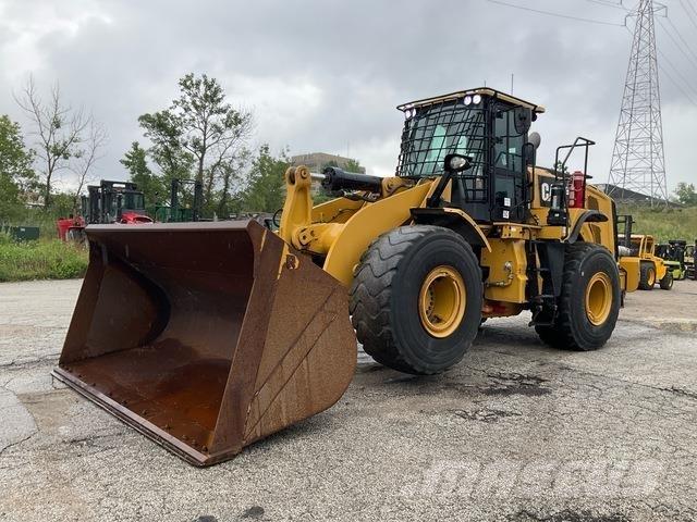 CAT 966M 轮式装载机