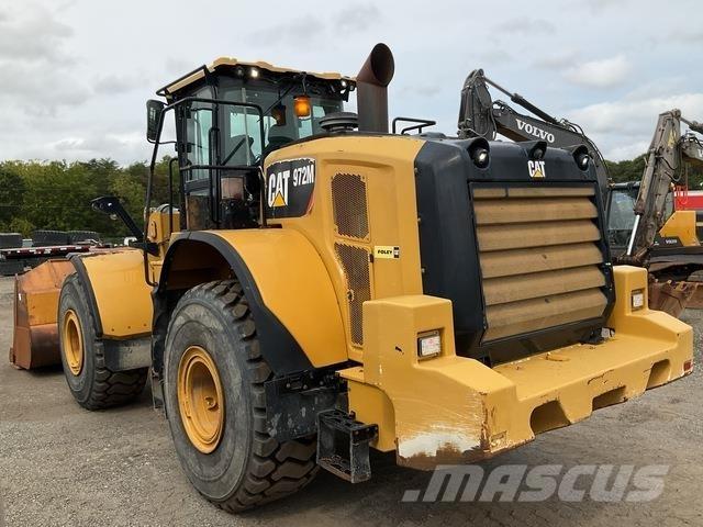CAT 972M 轮式装载机