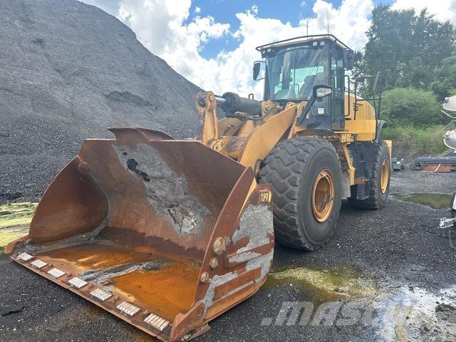 CAT 972M 轮式装载机