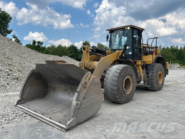 CAT 972M 轮式装载机