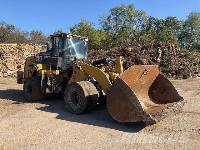 CAT 972M 轮式装载机