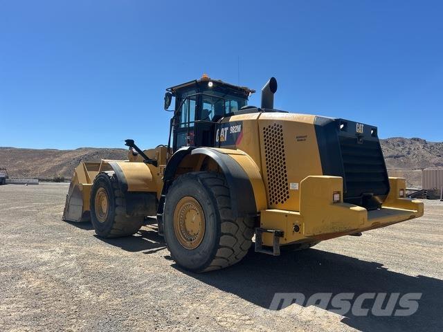 CAT 982M 轮式装载机