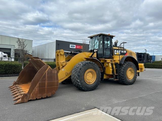 CAT 982M 轮式装载机