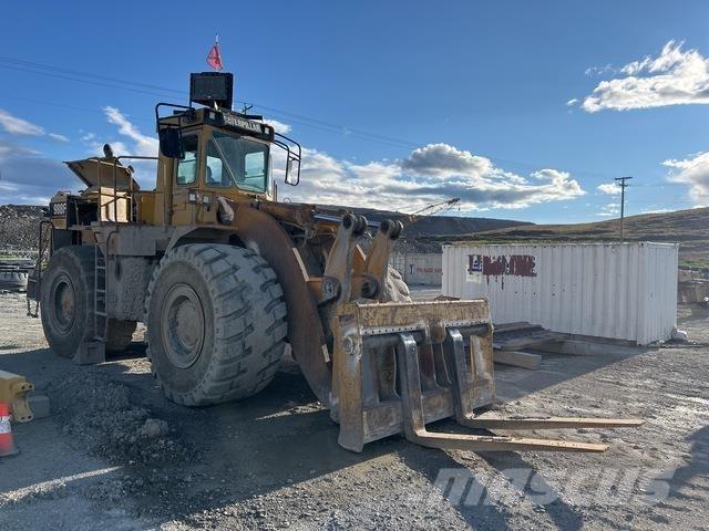 CAT 988F 轮式装载机