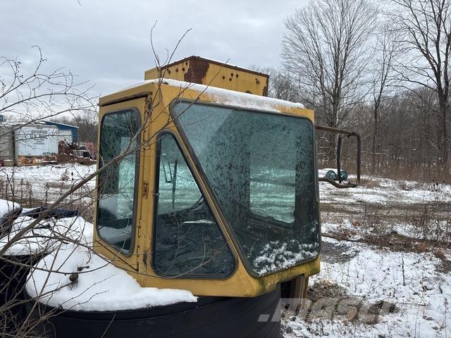 CAT 992 驾驶室与内部