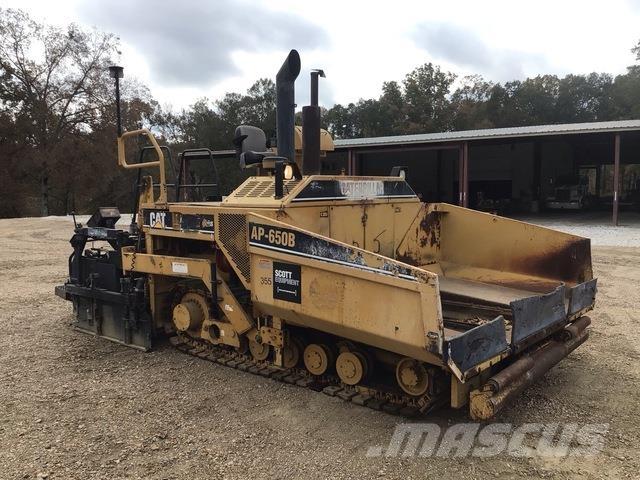 CAT AP-650B 沥青摊铺机