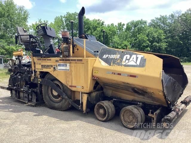 CAT AP1000E 沥青摊铺机