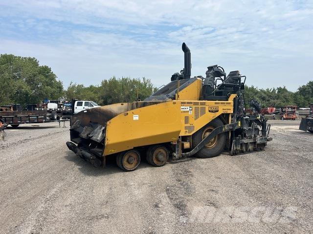 CAT AP600F 沥青摊铺机