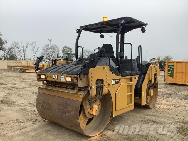 CAT CB10 双轮压路机