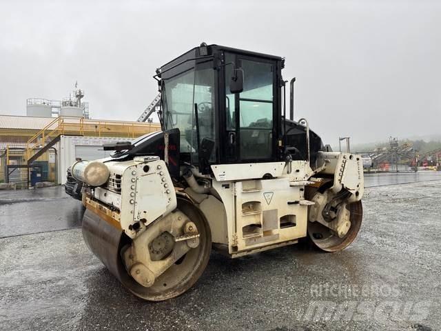CAT CD54 双轮压路机