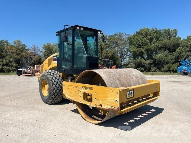 CAT CS54B 单轮压路机