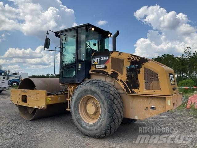 CAT CS54B 单轮压路机