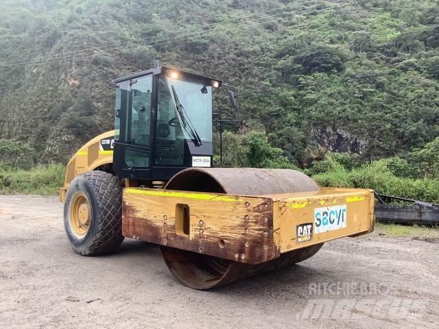 CAT CS78B 单轮压路机
