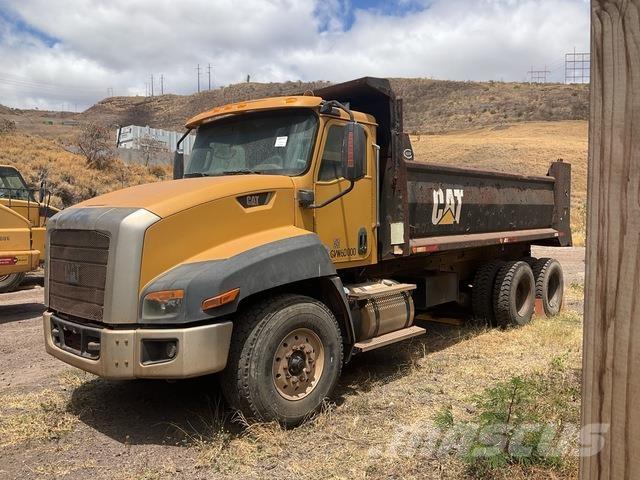 CAT CT660S 自卸式货车