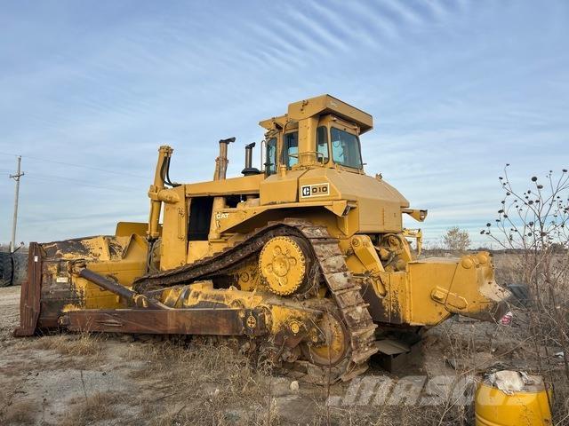 CAT D10 履带式推土机